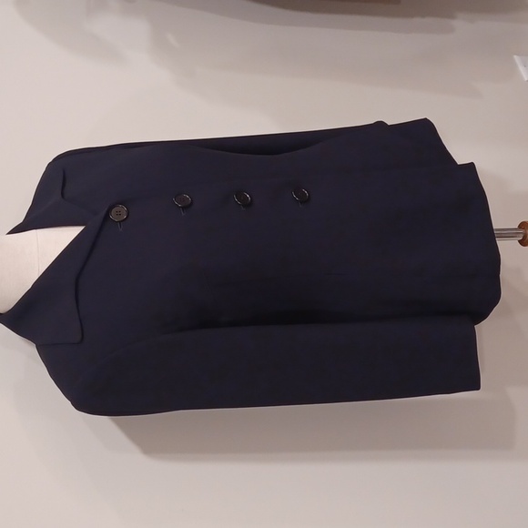 Tahari Vintage 4 Button Tailored Blazer- Sz. 6 - Picture 5 of 14